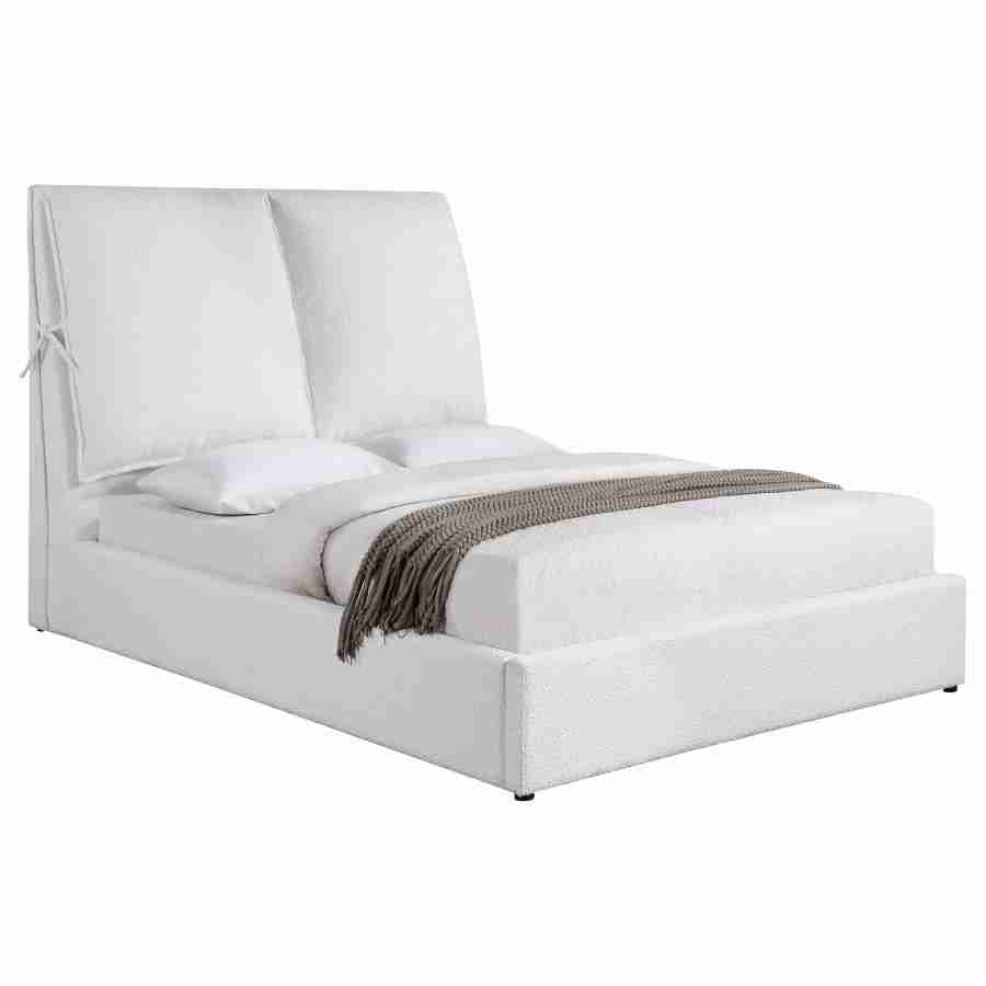Coaster Gwendoline Upholstered Panel Bed