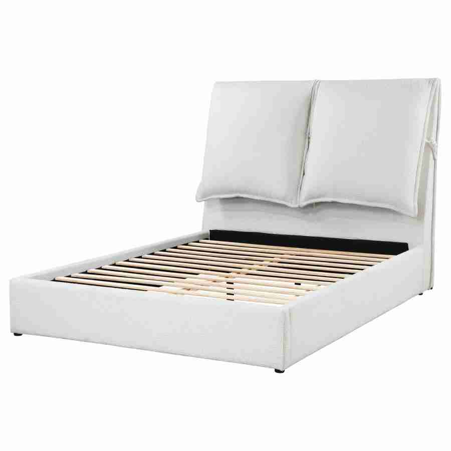 Coaster Gwendoline Upholstered Panel Bed - Thumbnail 3
